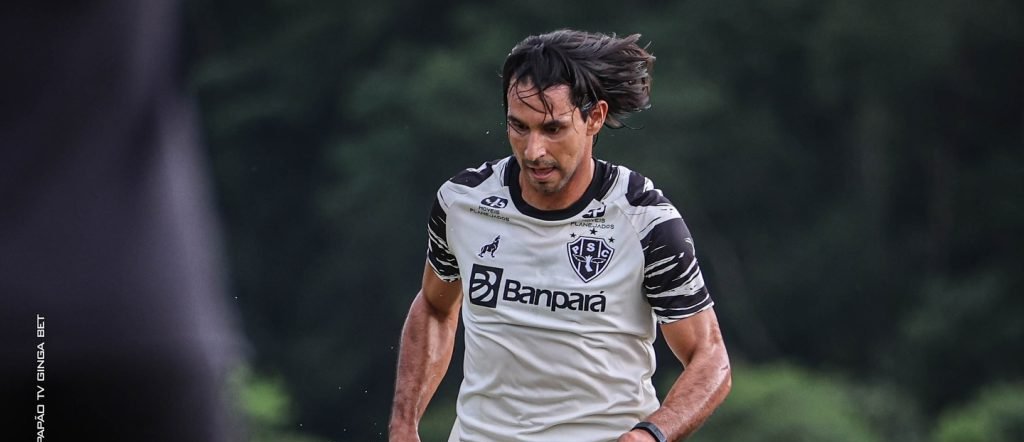 Atacante Jorge Benítez aciona a Justiça e amplia série de cobranças trabalhistas contra o Paysandu - Imagem do artigo original