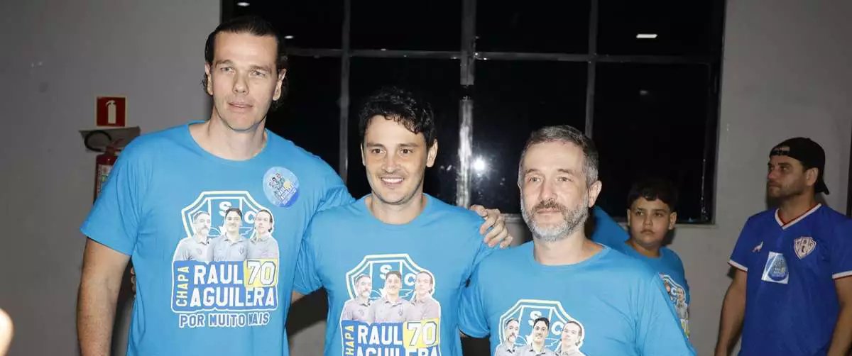 Após 20 anos de atuação no clube, Roger Aguilera deixa a presidência do Paysandu - Imagem do artigo