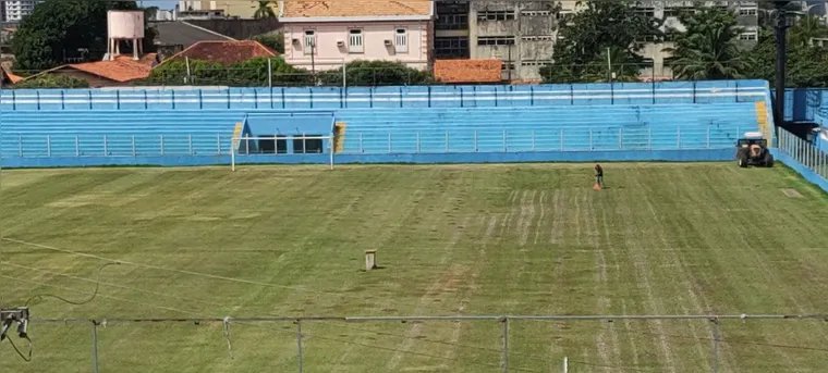 Gramado da Curuzu recebe manutenção para estreia do Paysandu no Parazão 2026 - Imagem do artigo original