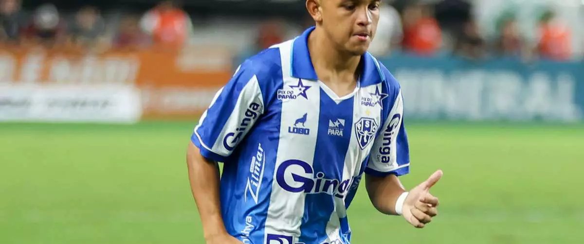 Presidente do Paysandu nega proposta do Palmeiras por atacante Thalyson