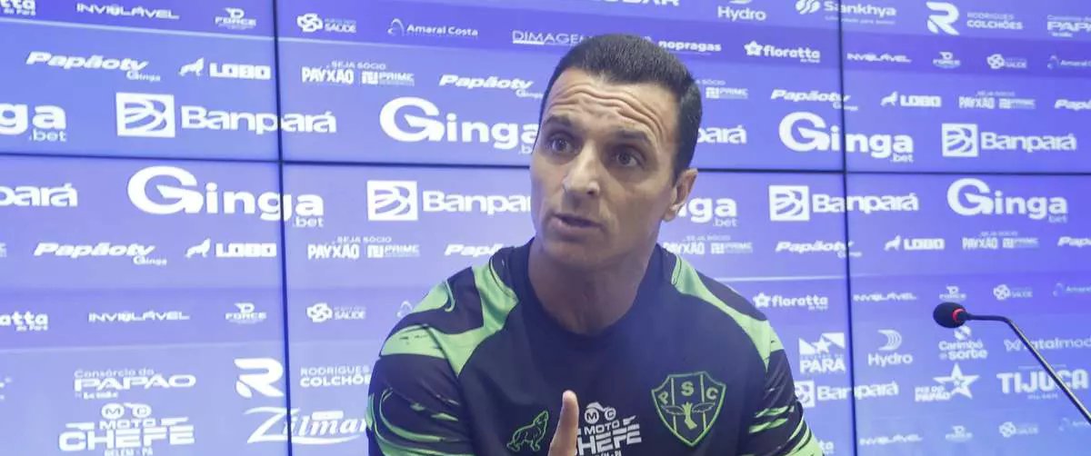 Júnior Rocha prioriza organização e força coletiva para a final do Campeonato Paraense